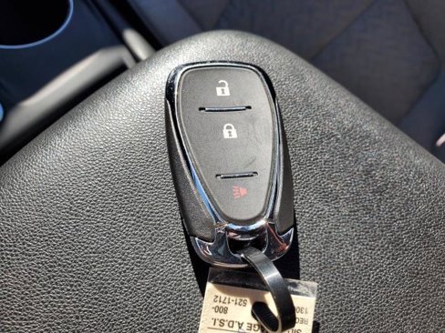 Used 2023 Chevrolet Equinox LT image 25