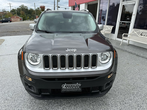 Used 2017 Jeep Renegade Limited image 19