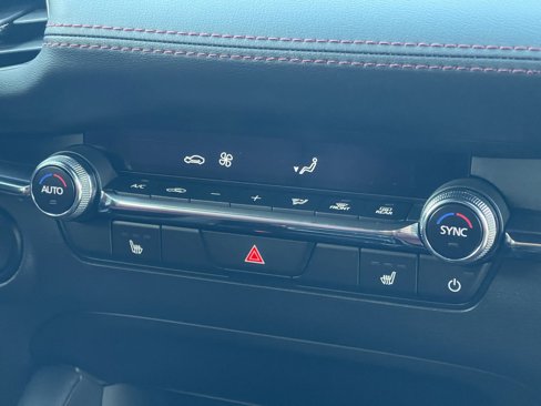 New 2025 MAZDA MAZDA3 Carbon image 4