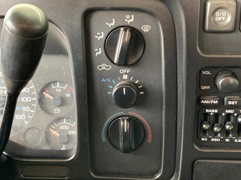 Used 1996 Dodge Ram 1500 Truck 4x4 Regular Cab image 12