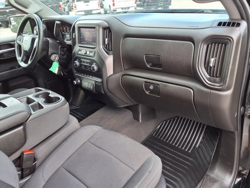 Used 2022 Chevrolet Silverado 1500 Custom image 11
