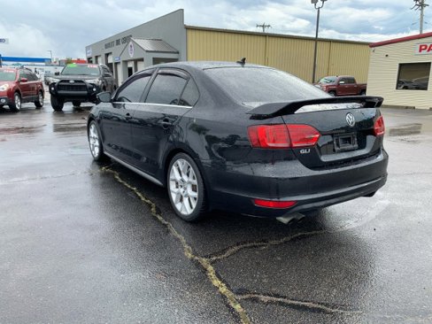 Used 2014 Volkswagen Jetta GLI image 2
