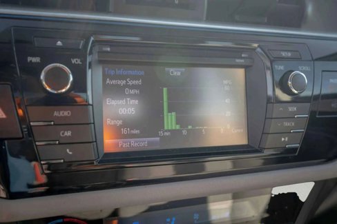Used 2014 Toyota Corolla LE image 16