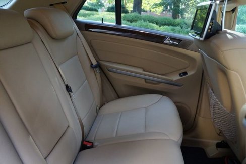 Used 2010 Mercedes-Benz ML 350 2WD image 25