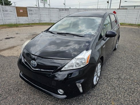 Used 2012 Toyota Prius V Two image 7