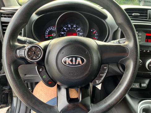 Used 2016 Kia Soul image 19