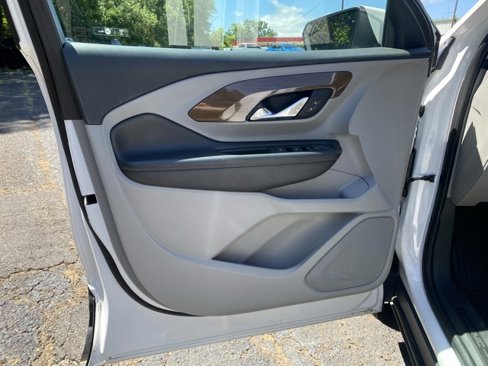 Used 2018 GMC Terrain SLE image 11