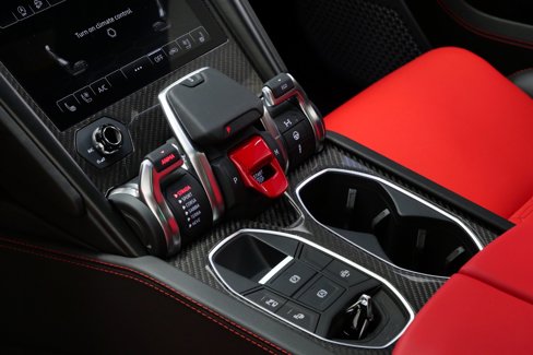 Used 2022 Lamborghini Urus image 24