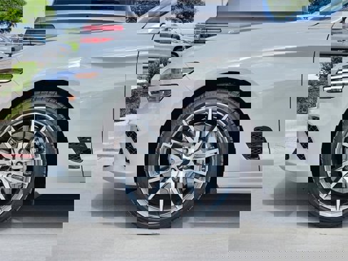 New 2026 Genesis G70 2.5T image 6