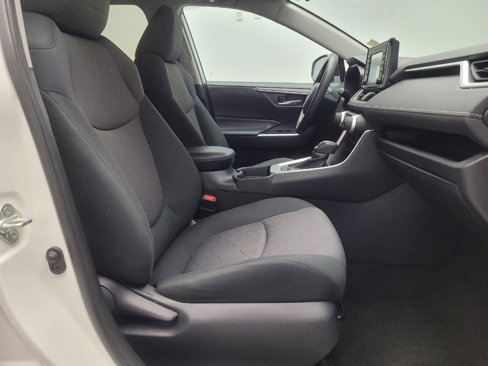 Used 2019 Toyota RAV4 XLE image 21