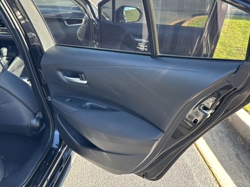 Used 2020 Toyota Corolla LE image 13