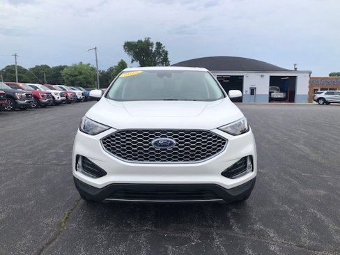 Used 2023 Ford Edge SEL w/ Convenience Package image 8