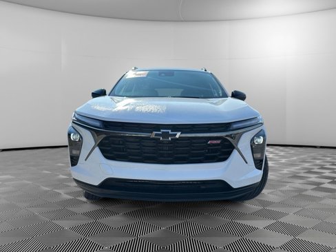 New 2025 Chevrolet Trax RS w/ Driver Confidence Package image 2