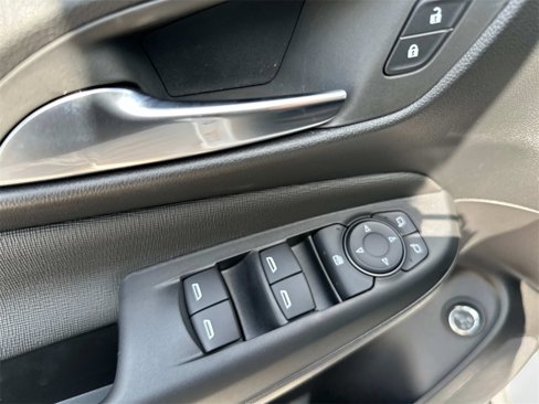 New 2025 Buick Envista Avenir image 15