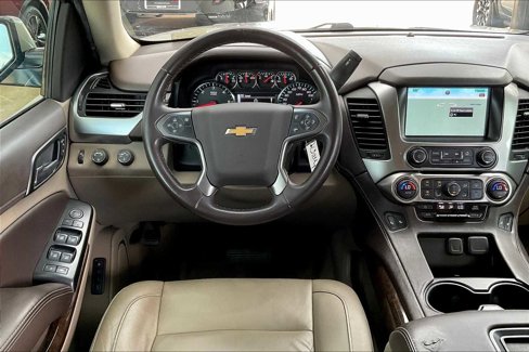 Used 2015 Chevrolet Suburban LT image 6