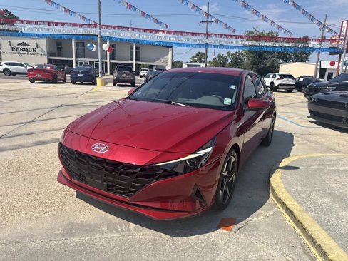 Used 2023 Hyundai Elantra SEL w/ Convenience Package image 3