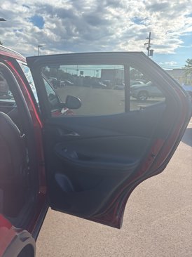 Used 2023 Buick Encore GX Essence image 14