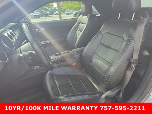 Used 2021 Ford Mustang Premium image 13