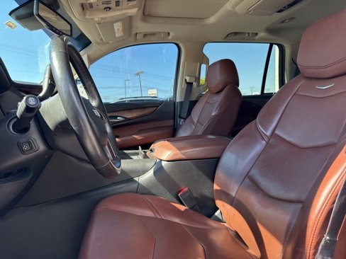Used 2016 Cadillac Escalade Premium image 10
