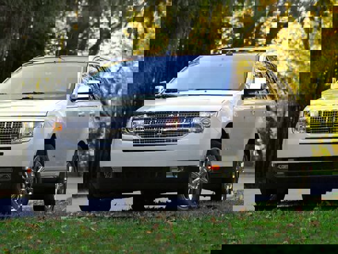 Used 2009 Lincoln MKX 2WD image 1