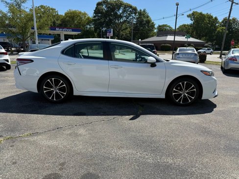 Used 2019 Toyota Camry SE image 7