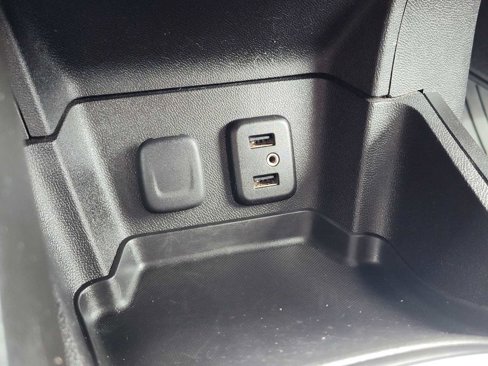 Used 2017 Chevrolet Volt Premier w/ Driver Confidence Package image 23