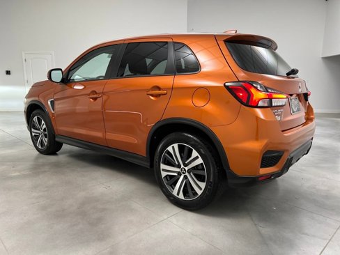 Used 2023 Mitsubishi Outlander Sport AWD image 5