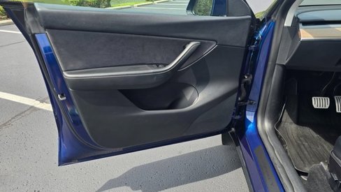 Used 2022 Tesla Model Y Performance image 15