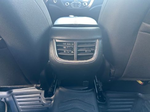 Used 2022 Chevrolet Malibu LT image 20