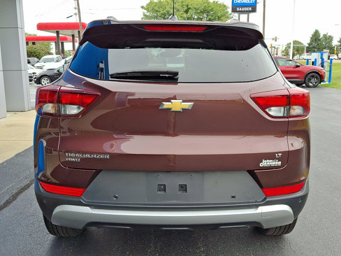 Used 2022 Chevrolet TrailBlazer LT w/ Driver Confidence Package image 6