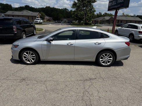 Used 2016 Chevrolet Malibu LT image 16