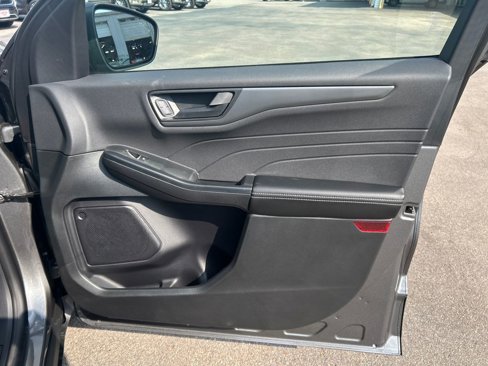 New 2025 Ford Escape Active image 28