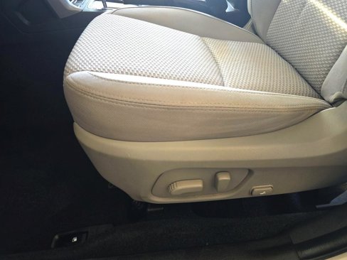 Used 2016 Subaru Forester 2.5i Premium w/ All-Weather Package image 26