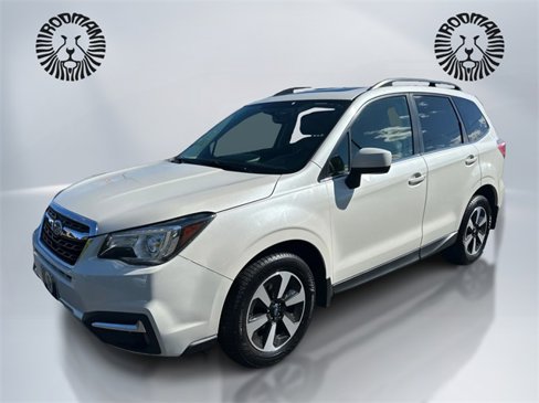 Used 2017 Subaru Forester 2.5i Limited image 1