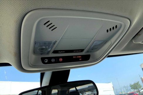 Used 2020 Chevrolet Traverse LS image 28