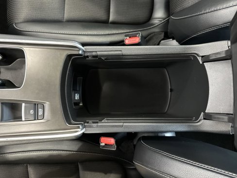 Used 2018 Honda Accord Sport image 23