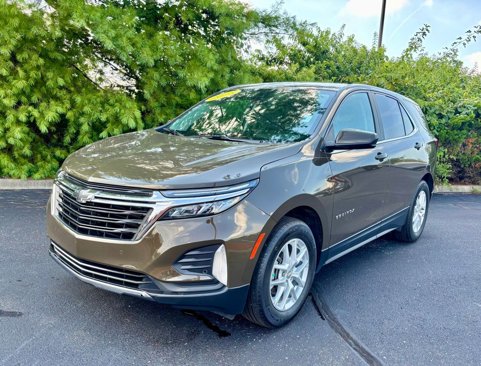 Used 2023 Chevrolet Equinox LT image 3