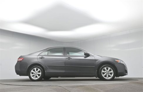 Used 2011 Toyota Camry image 25