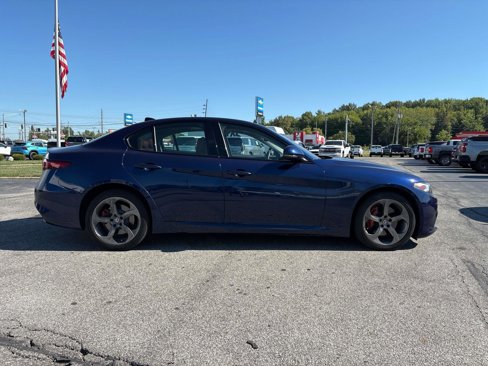 Used 2018 Alfa Romeo Giulia AWD image 6
