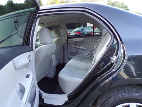 Used 2012 Toyota Corolla LE image 26