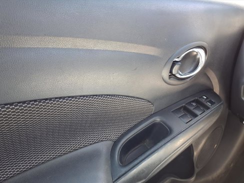 Used 2019 Nissan Versa SV image 16