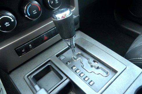 Used 2012 Jeep Liberty Sport image 30