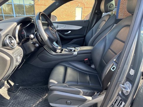 Certified 2019 Mercedes-Benz GLC 350e 4MATIC image 17
