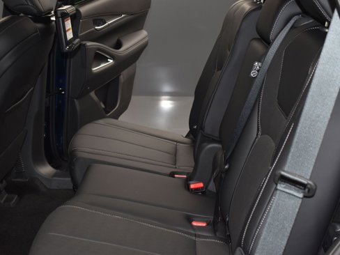 New 2026 INFINITI QX60 Luxe w/ Family Package image 21