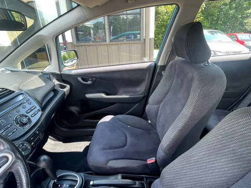 Used 2013 Honda Fit Sport image 15