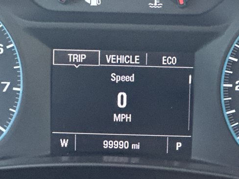 Used 2021 Chevrolet Equinox LS w/ LS Convenience Package image 22