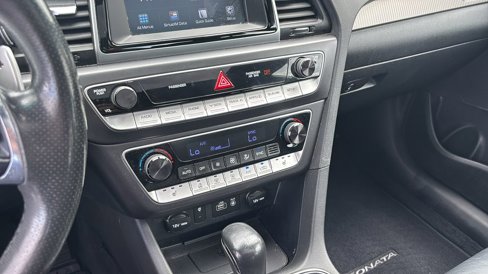 Used 2018 Hyundai Sonata Sport w/ Tech Package 05 image 20