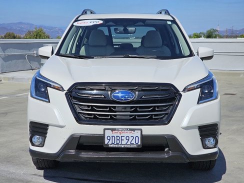 Certified 2022 Subaru Forester Premium image 7