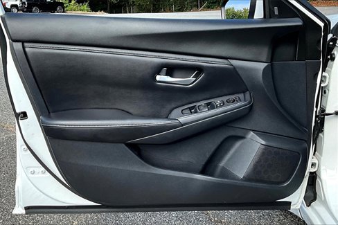 Used 2020 Nissan Sentra SV image 20