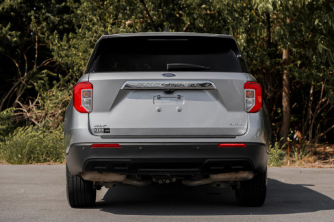 Used 2023 Ford Explorer XLT image 8